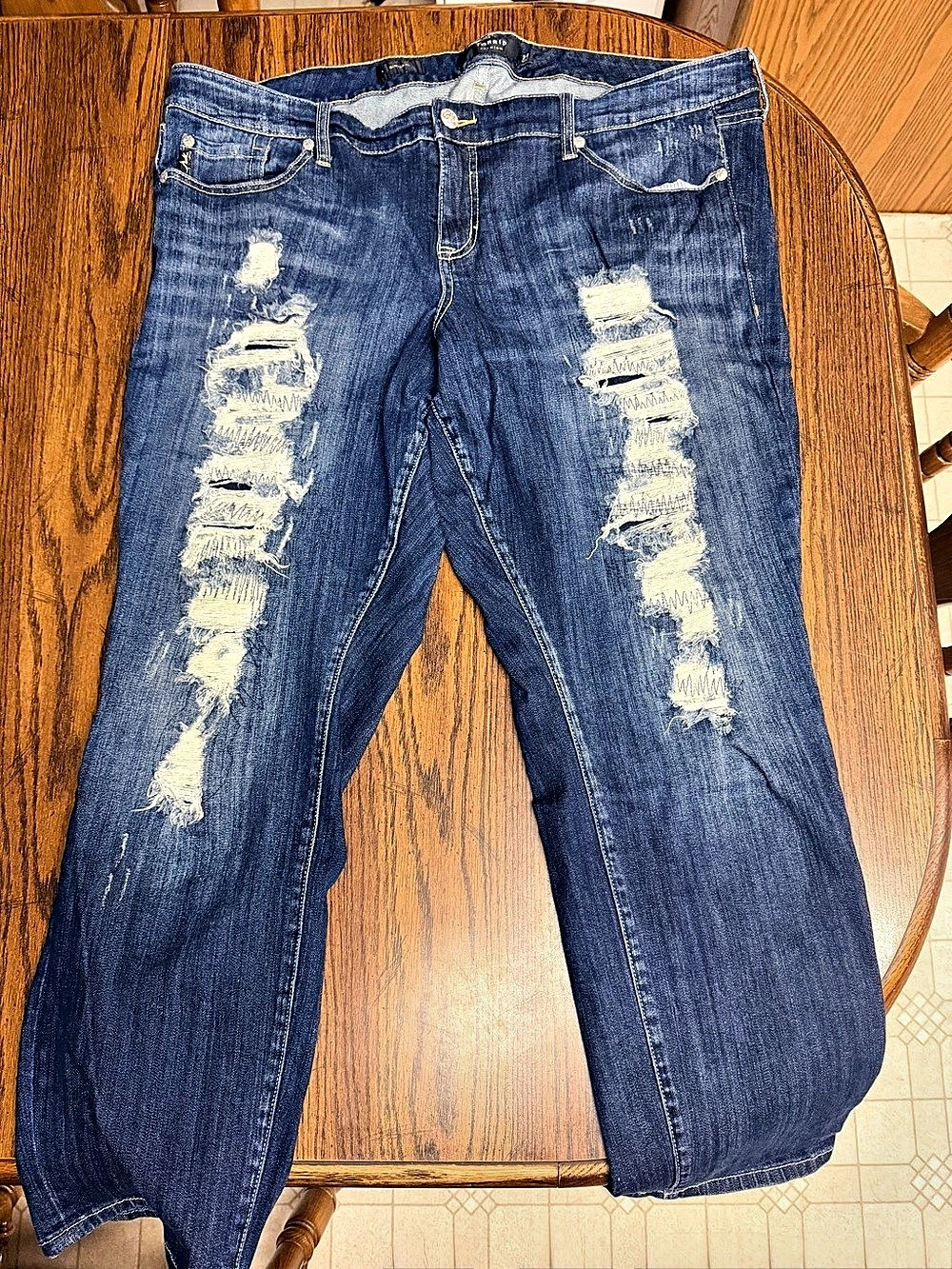 Torrid Premium Boyfriend Distressed Mid-Rise Jeans Blue Waist 22